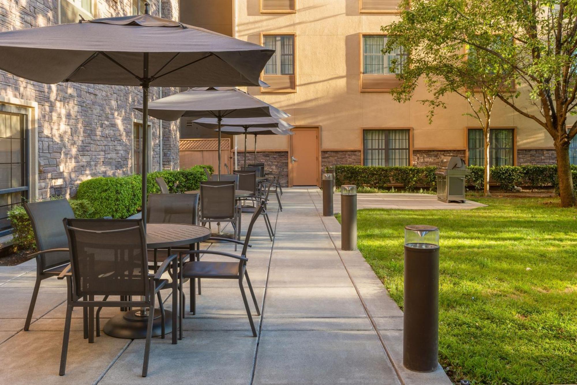 Towneplace Suites By Marriott Sacramento Roseville Exterior foto